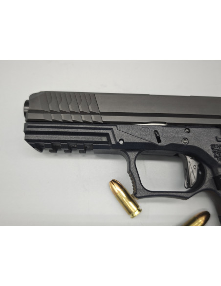 Pistolet P80   stryker Cal.9 mm