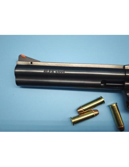 Revolver ALFAPROJ Black Cal. 22 LR modèle 2261